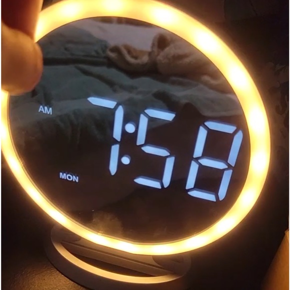 Mirror Alarm Clock - Picture 8 of 11